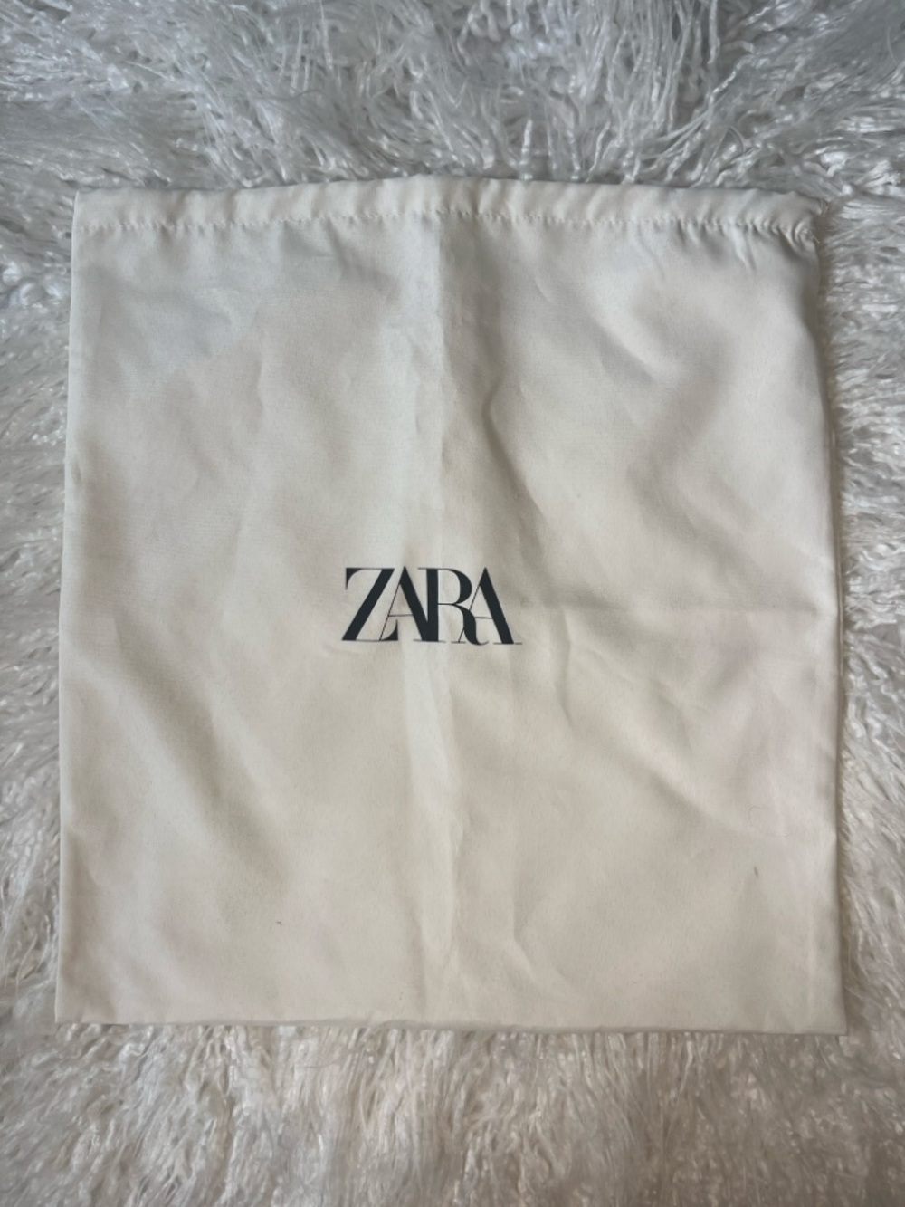 Zara White Drawstring Dust Pouch with Black Logo